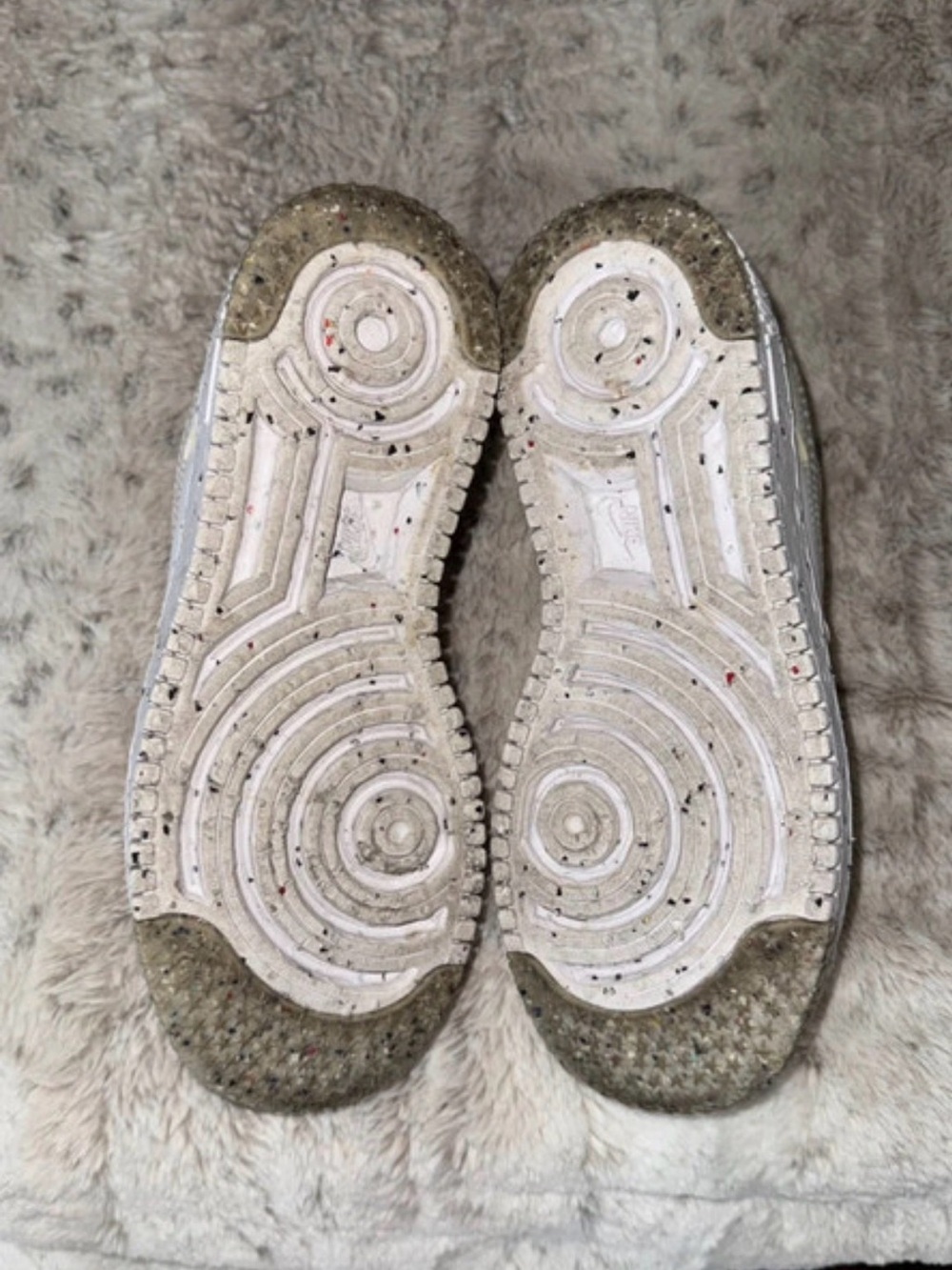 Nike Women’s Cream & White Speckled Sole Sneakers - Picture 7 of 9